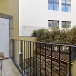 Luxury Style 8 With Ac Downtown Near Metro Porto